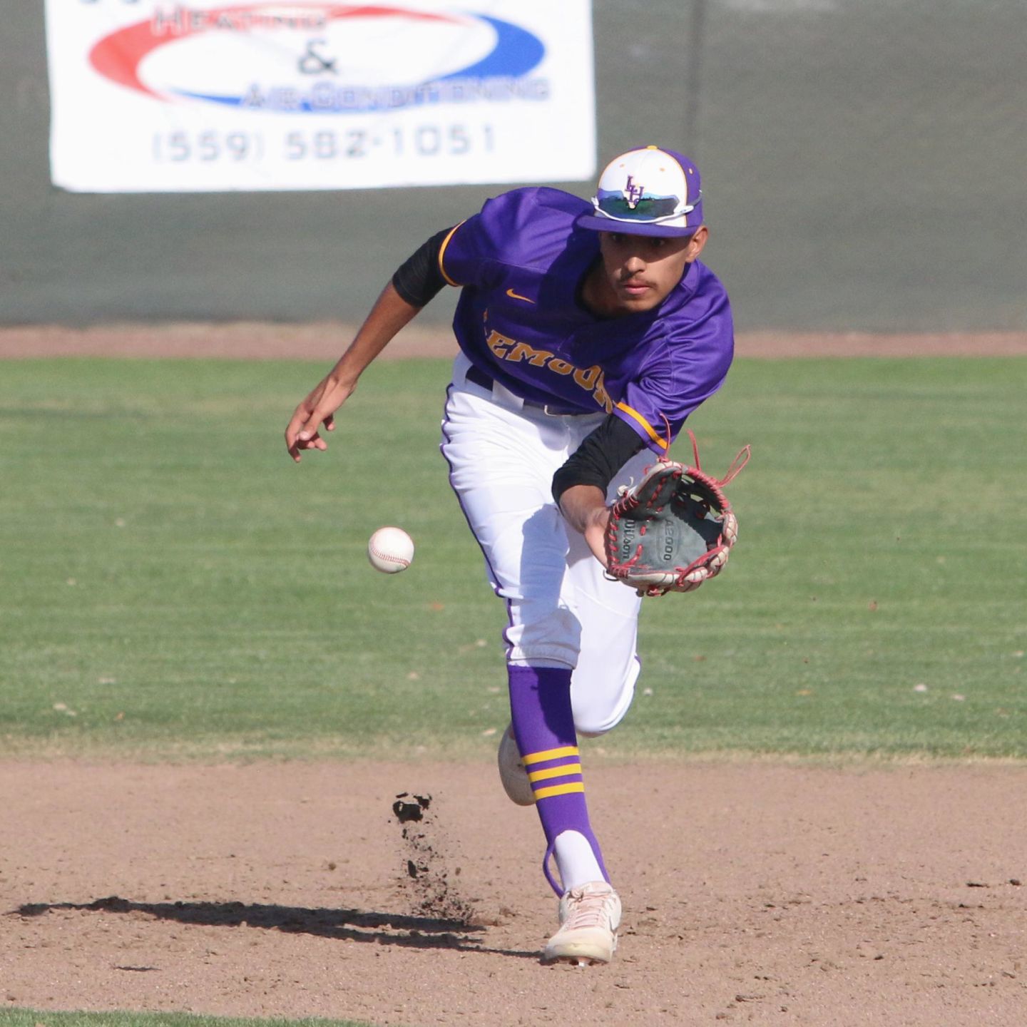 Caldera cruises on the mound, Tigers come alive in sixth inning